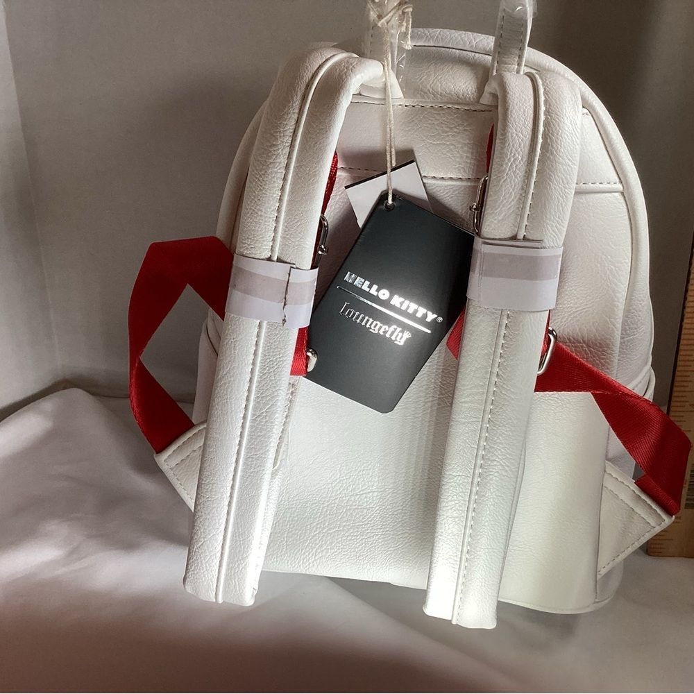 Loungefly,  Hello Kitty Backpack. Red & White - Picture 3 of 7